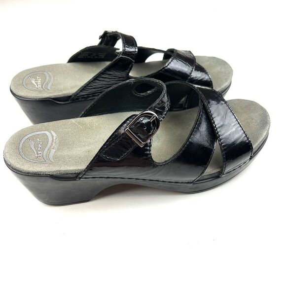 Dansko Sela Black Patent Leather Comfort Slide Sandals size 9.5 - Picture 4 of 8